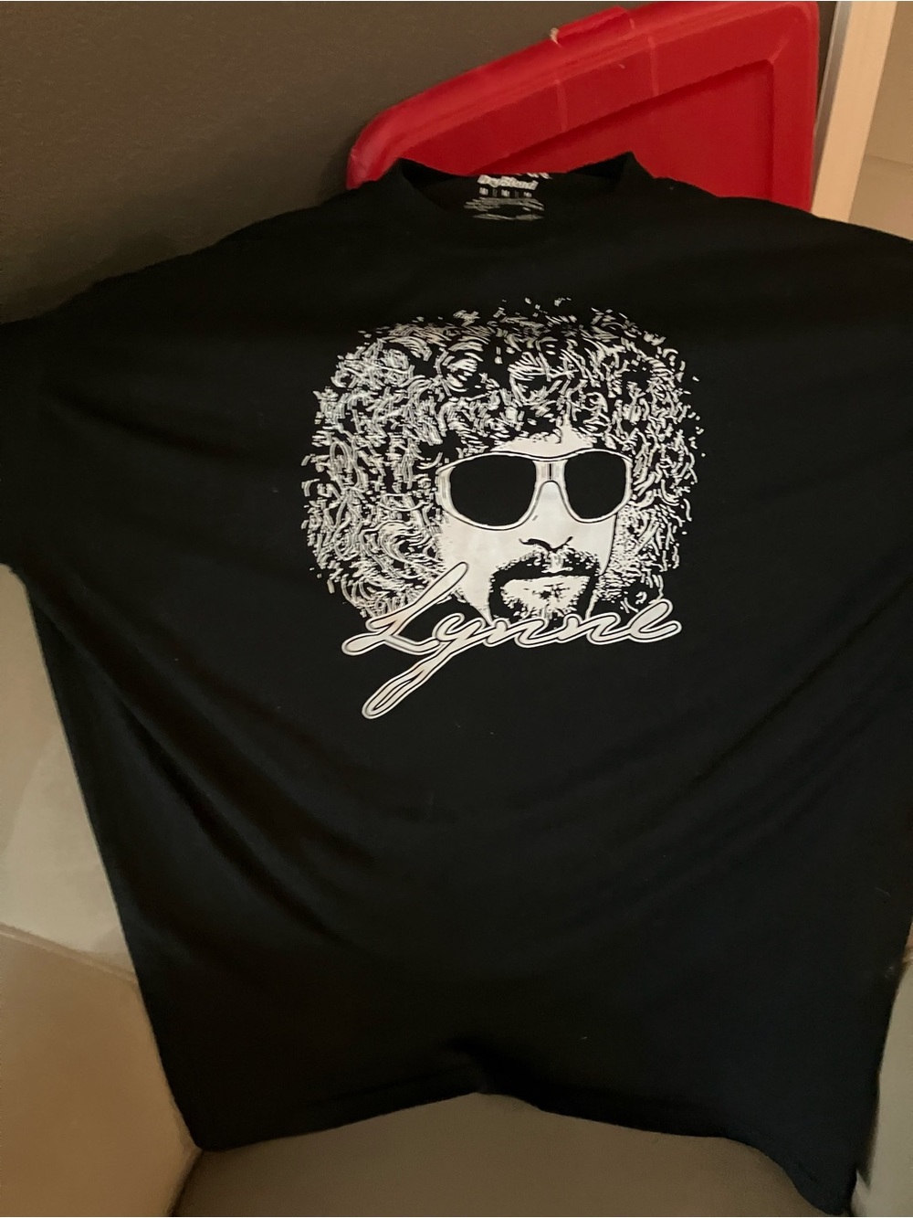 Jeff Lynne (ELO) t-shirt -med, worn once